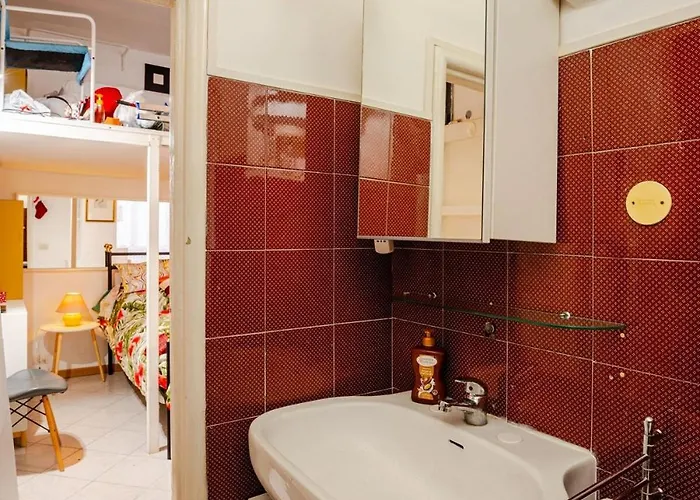 Apartamento Loft Lomelina, Roma, Metro Bologna Colosseo