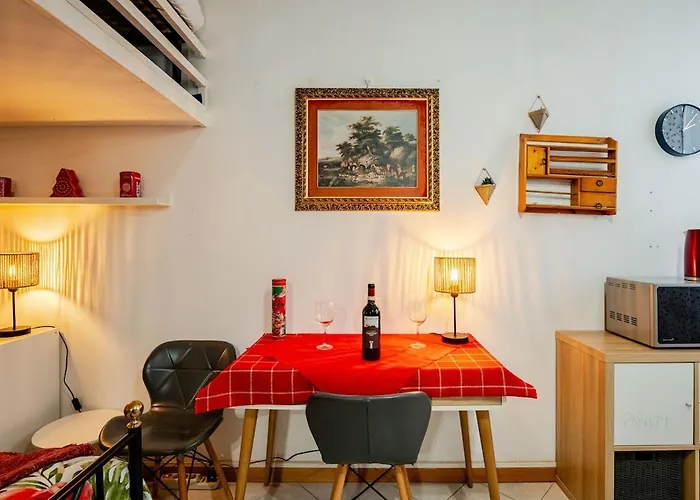 Apartamento Loft Lomelina, Roma, Metro Bologna Colosseo